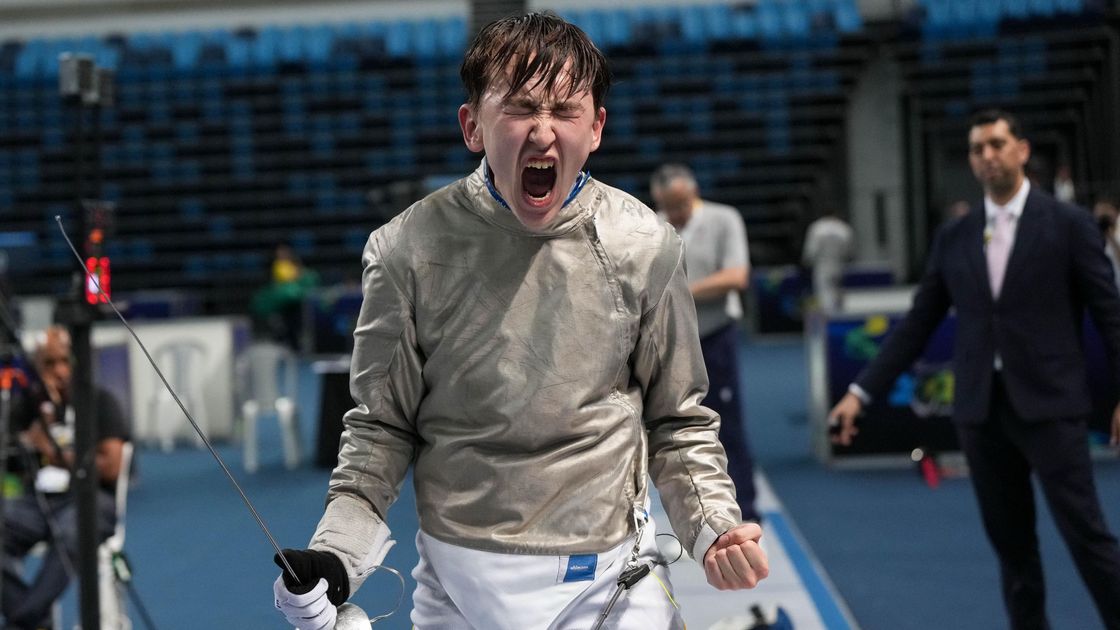 Казахстанский саблист Нурмухаммед Жайлыбай