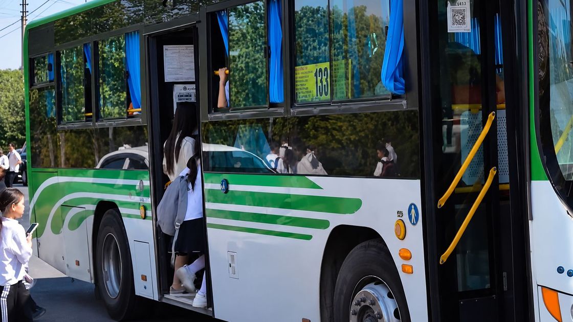 Давка в автобусах