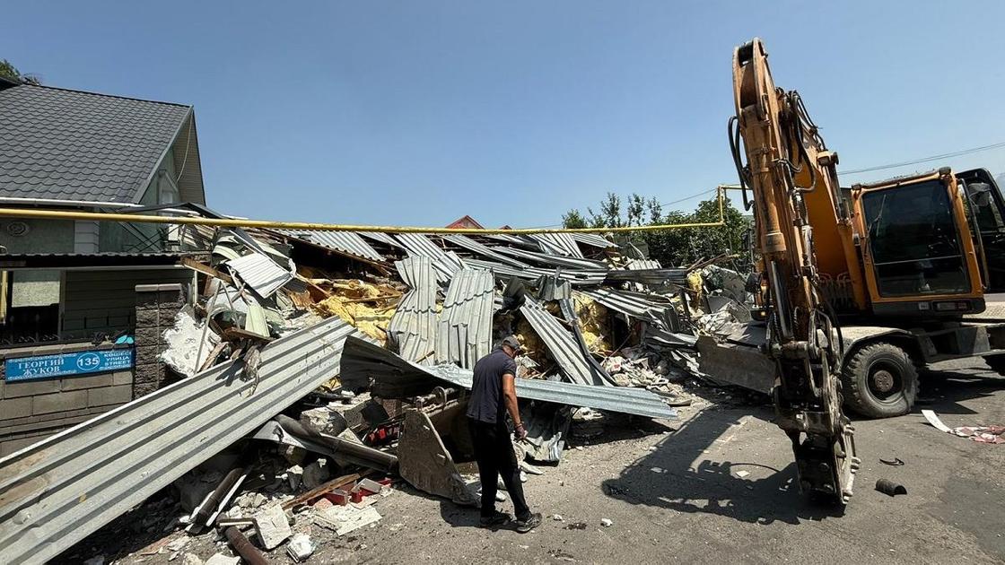 Снос незаконно возведенной автомойки