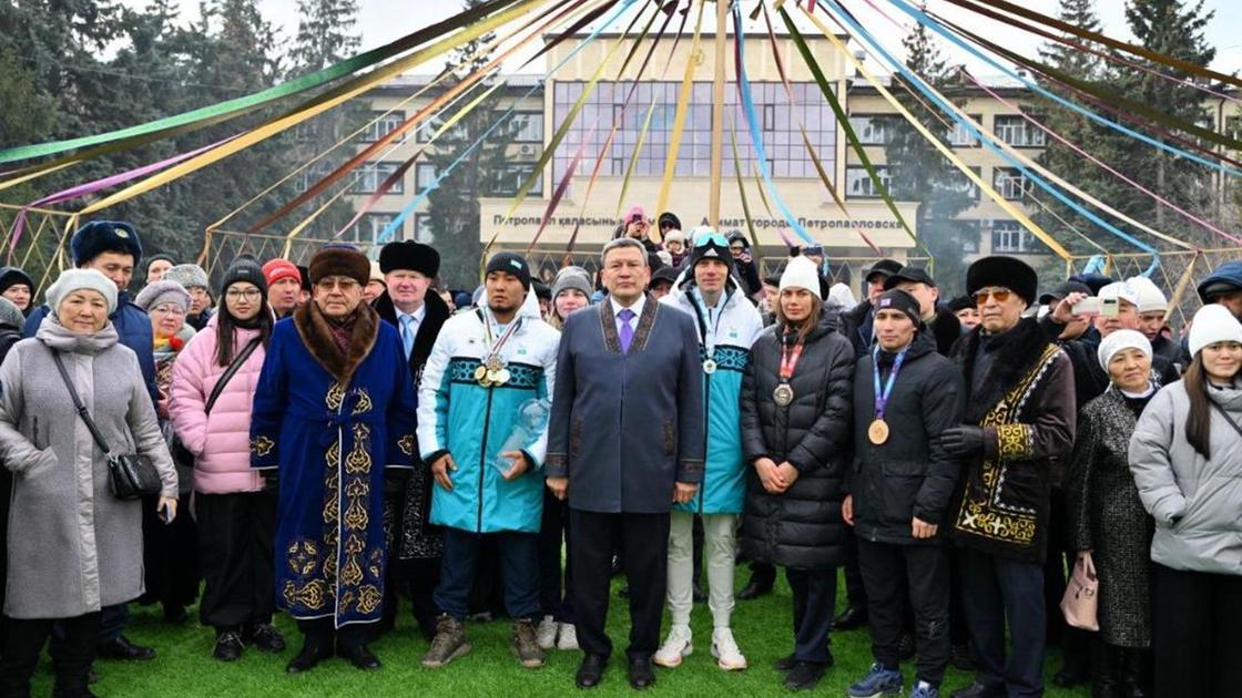 марапатталған спортшылар