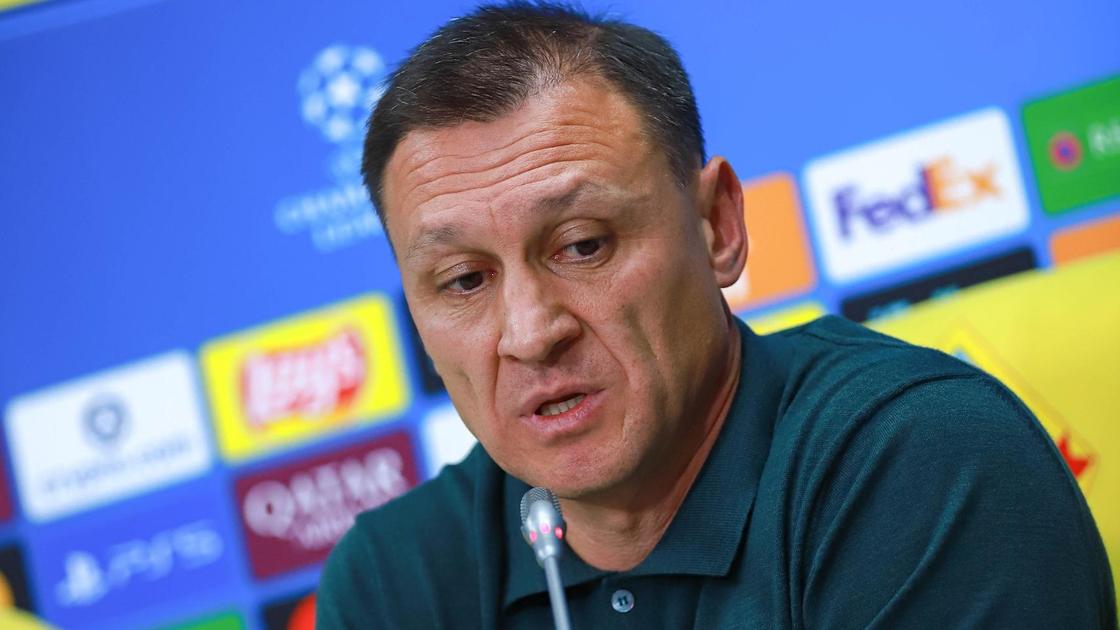 Казахстанский футбольный тренер Рафаэль Уразбахтин