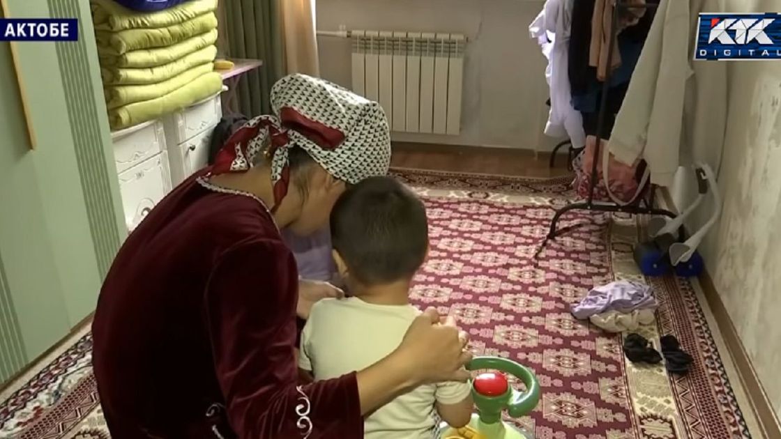 Вдова и ребенок водителя