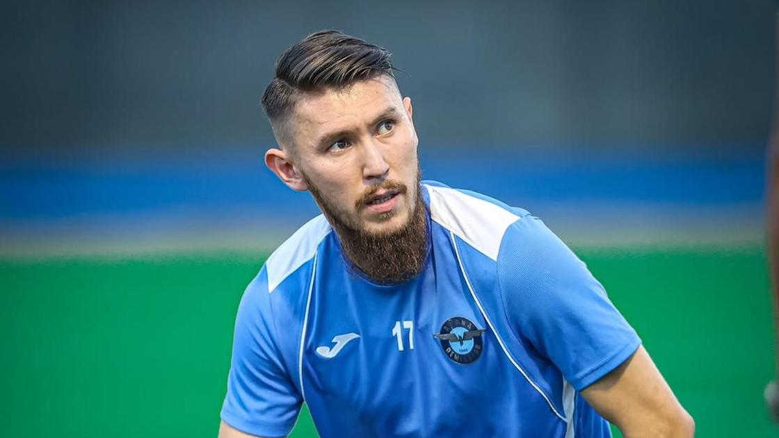 Казахстанский футболист Абат Аймбетов