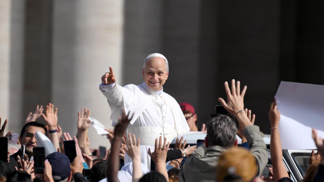 Папа Римский Лев XIV