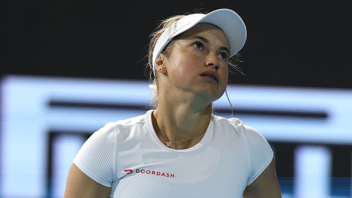 Казахстанская теннисистка Юлия Путинцева