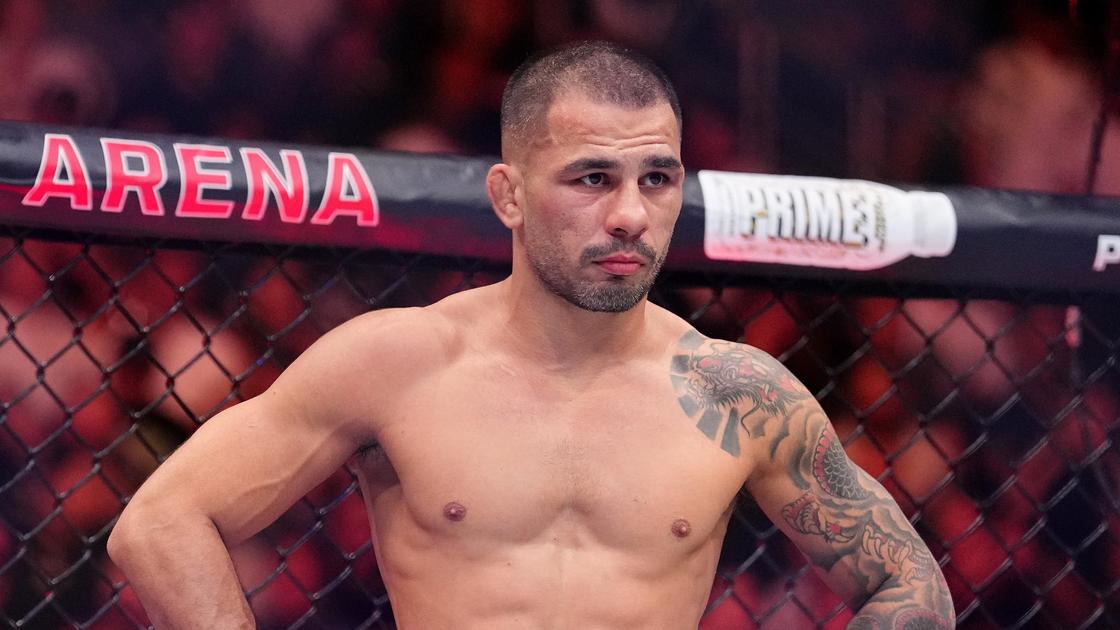 Бразильский боец ММА Александр Пантожа