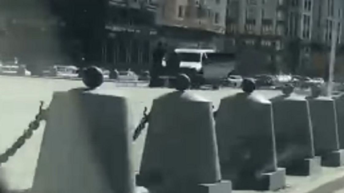 ДТП около Триумфальной арки в Астане