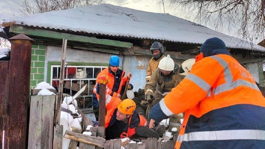 Спасательная операция в Усть-Каменогорске
