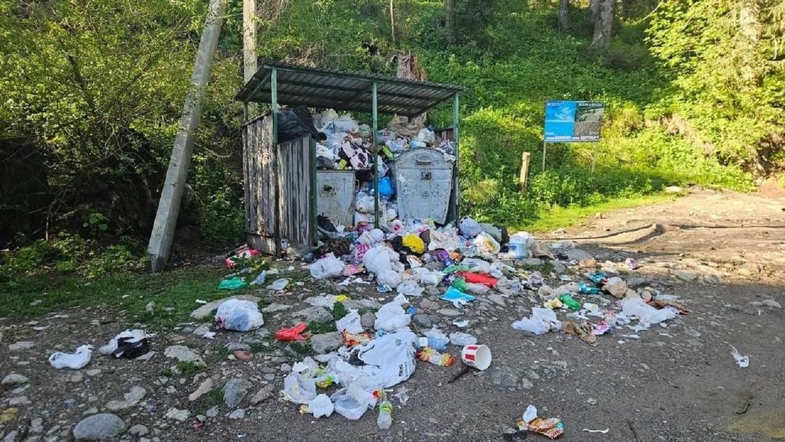 Мусор на плато Кок-Жайляу