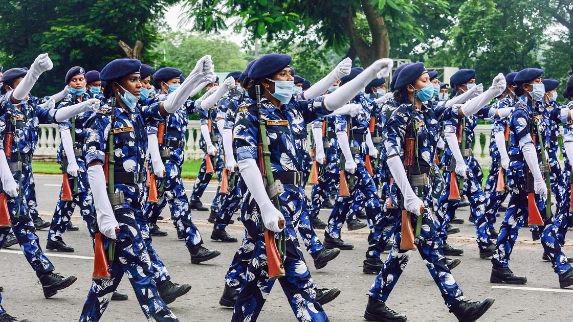 Женщины-солдаты в Индии