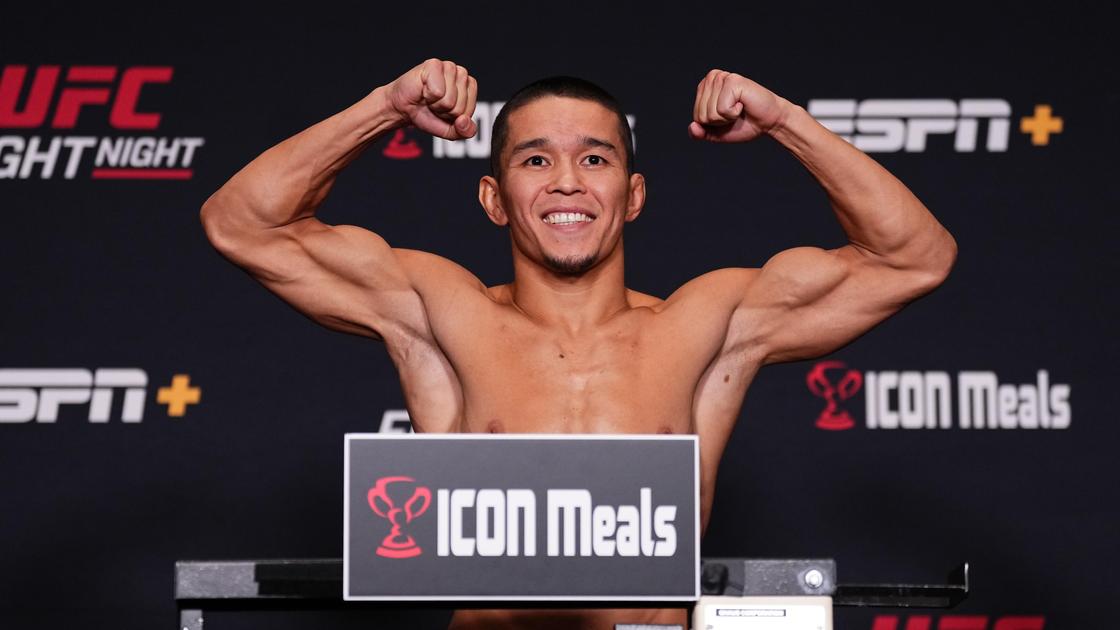 Казахстанский боец ММА Асу Алмабаев