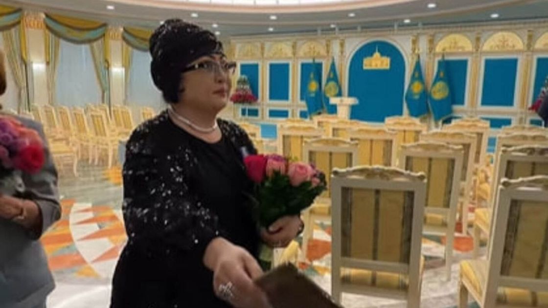 Мақпал Жүнісова
