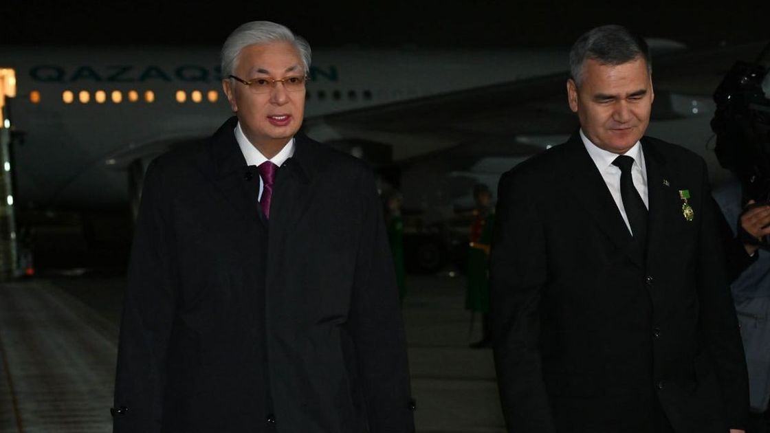 Қасым-Жомарт Тоқаев Ашхабадқа келді