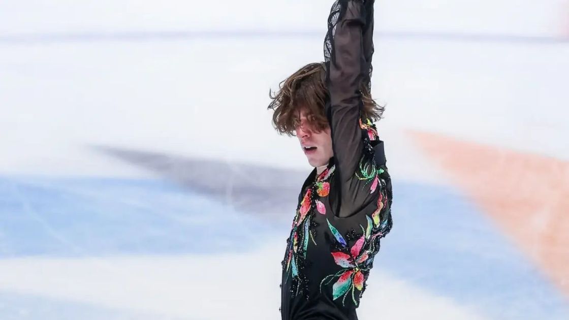Казахстанский фигурист Михаил Шайдоров