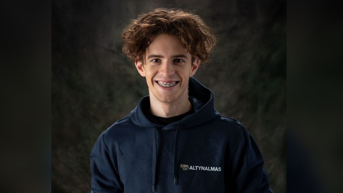 Михаил Шайдоров