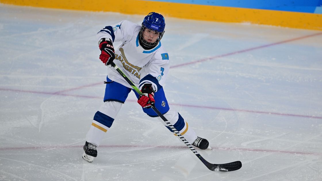 Казахстанская хоккеистка Пернеш Ашимова