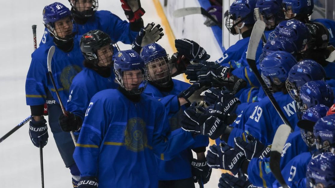 Юниорская сборная Казахстана по хоккею