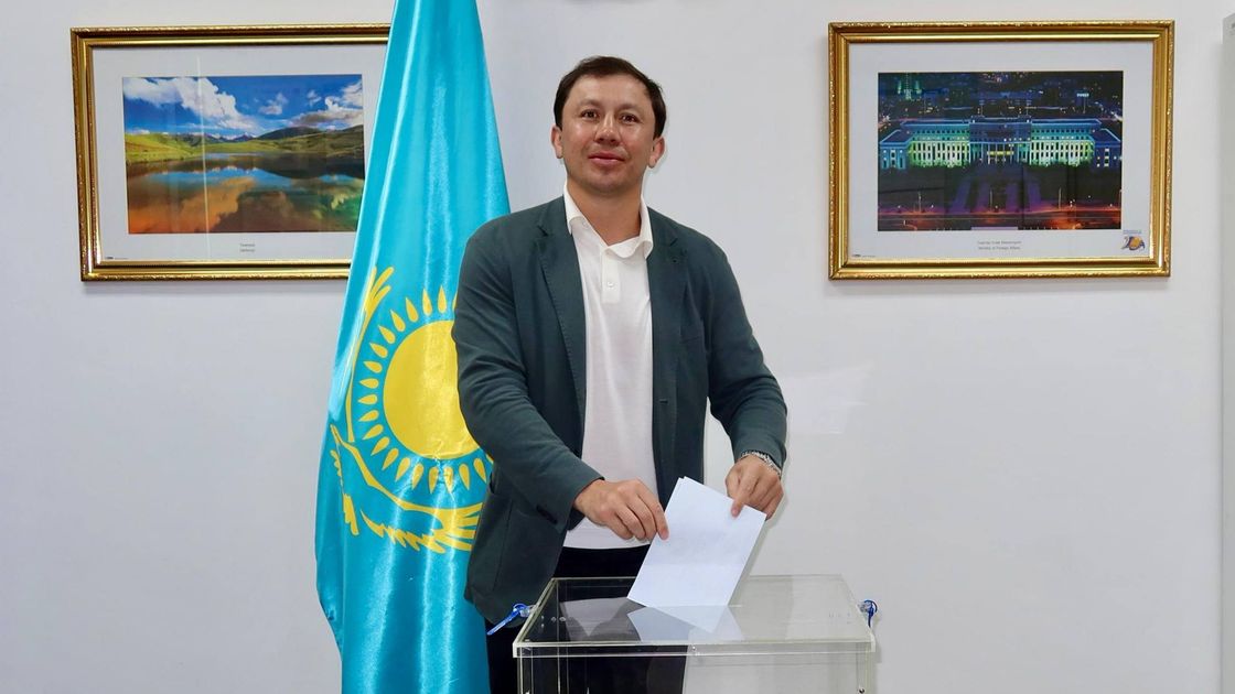 Геннадий Головкин