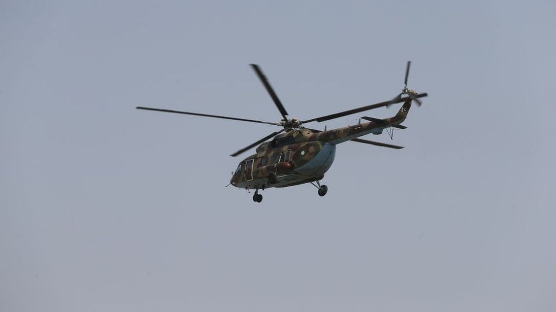 Военный вертолет