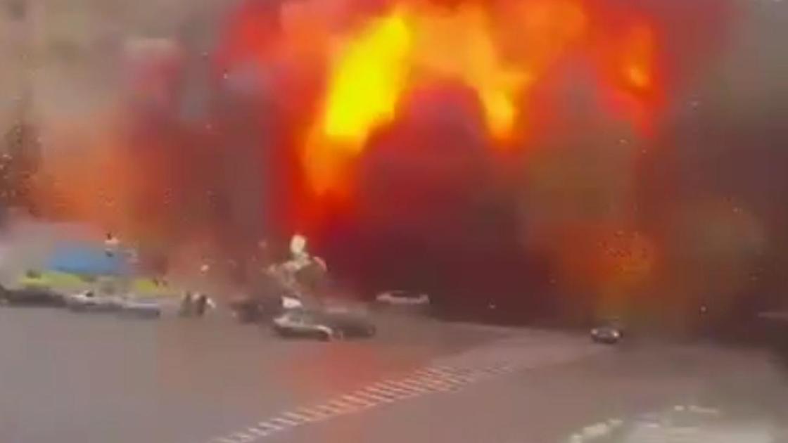 Мощный взрыв в Харькове