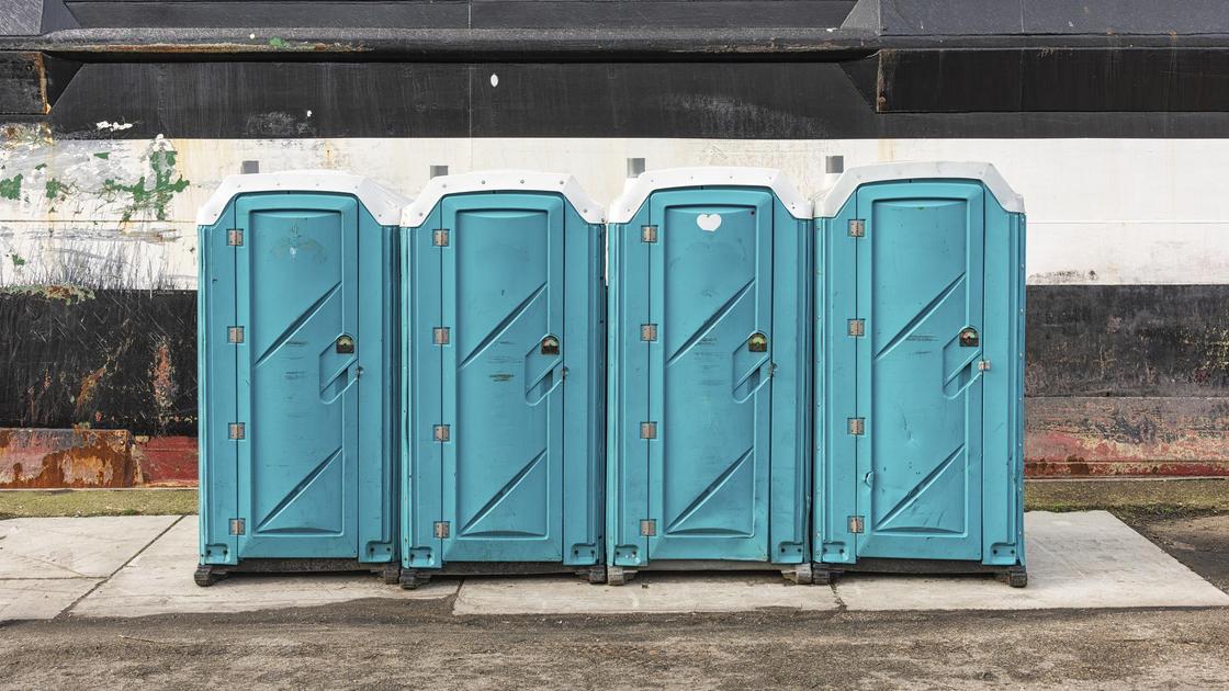 Уличный туалет