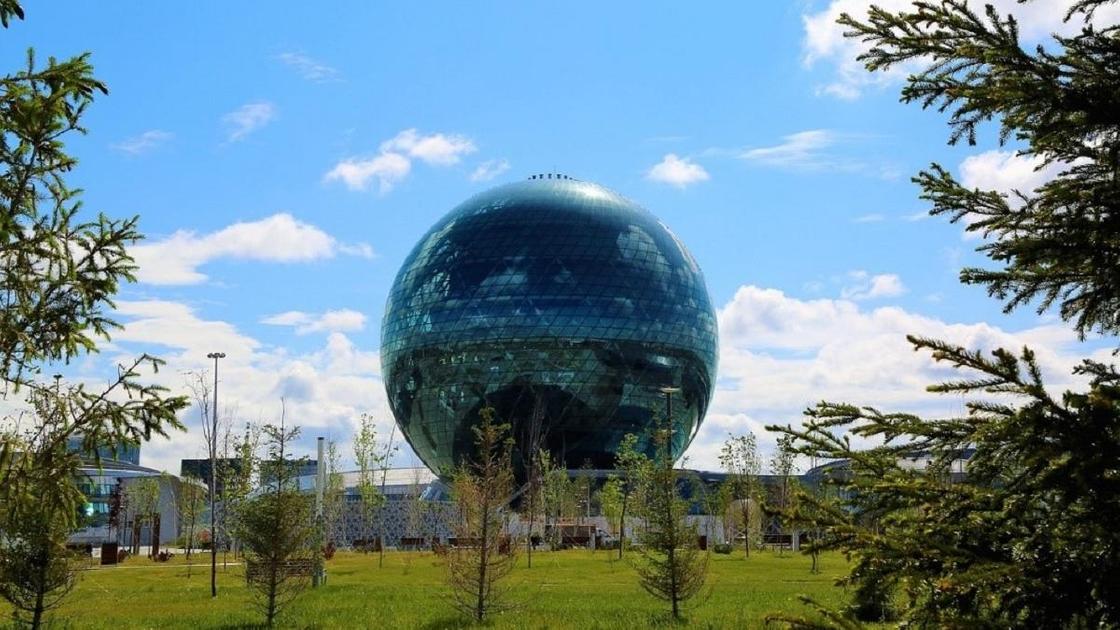 Музей "Nur Alem" в Астане