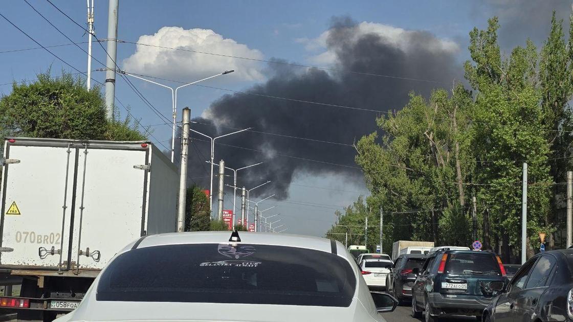 Пожар в Алматы