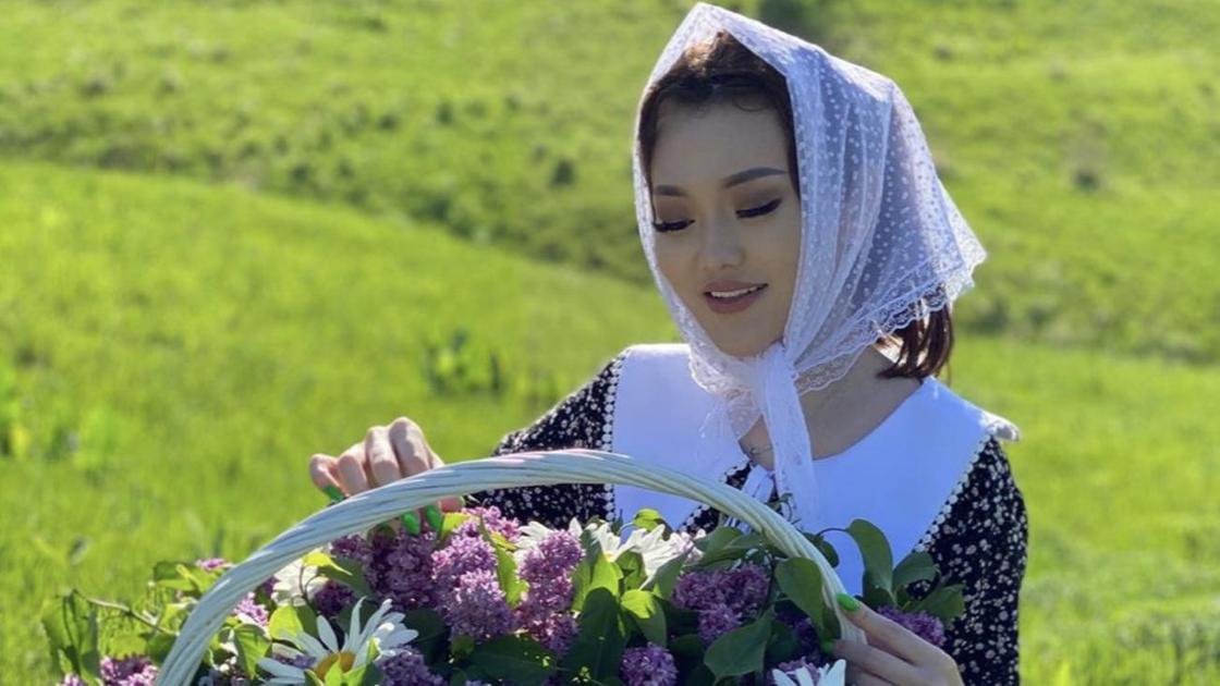 Ерке Есмахан сүйіктісі жайлы: Қарапайым қазақтың баласы