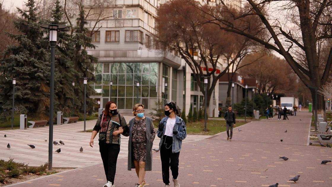 Запретят ли казахстанцам разгуливать по улицам, рассказали власти