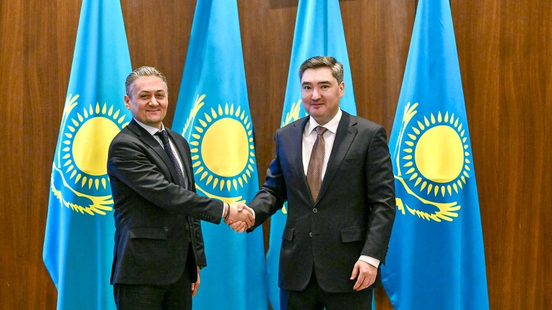 Евгений Настрадин и Олжас Бектенов