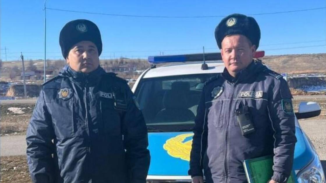 Полицейские из Туркестанской области