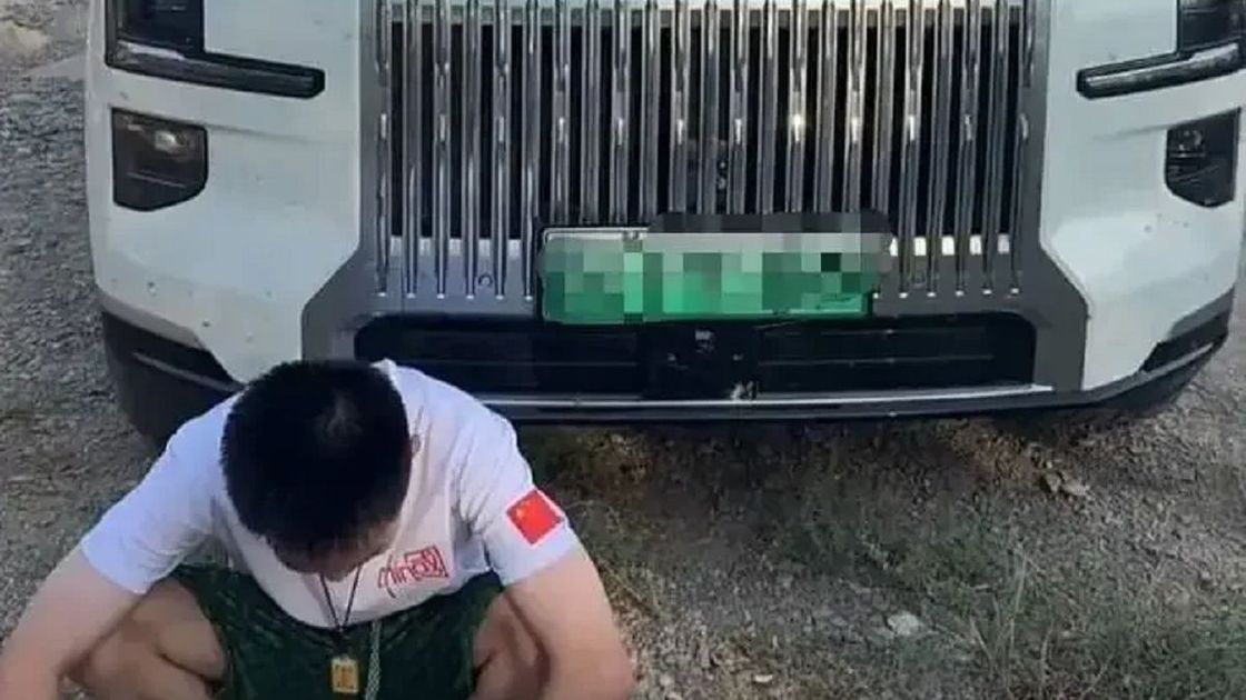 Водитель Zeekr из Китая