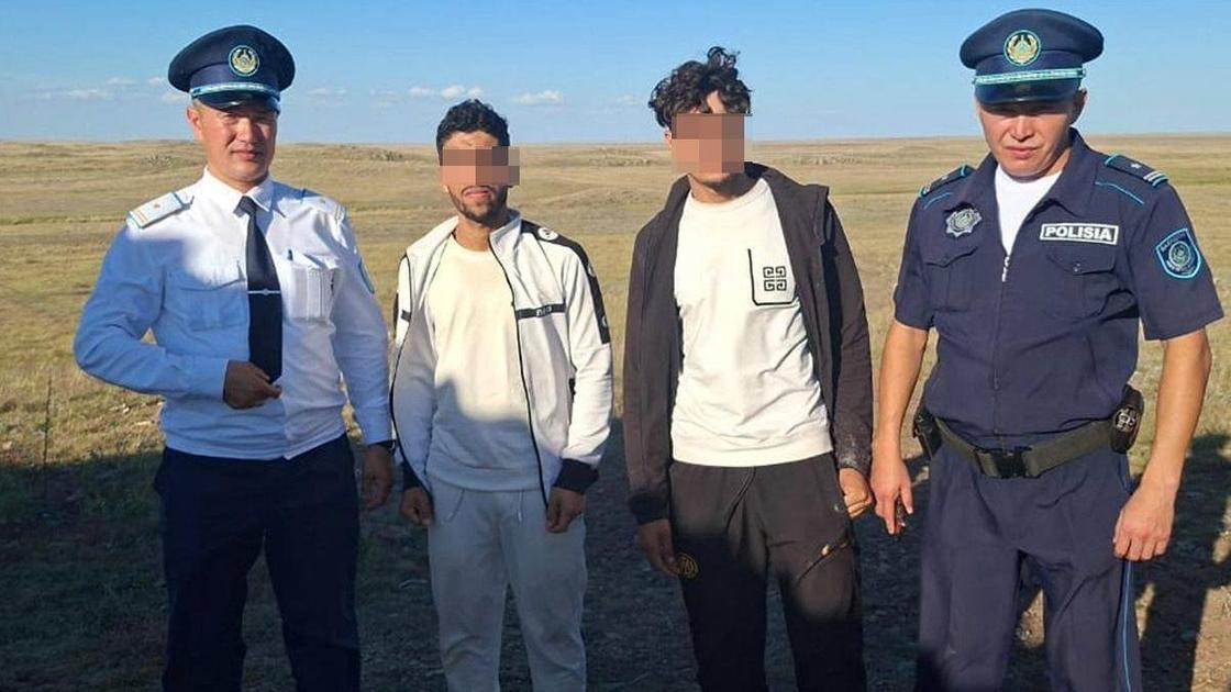 Полицейские с нарушителями