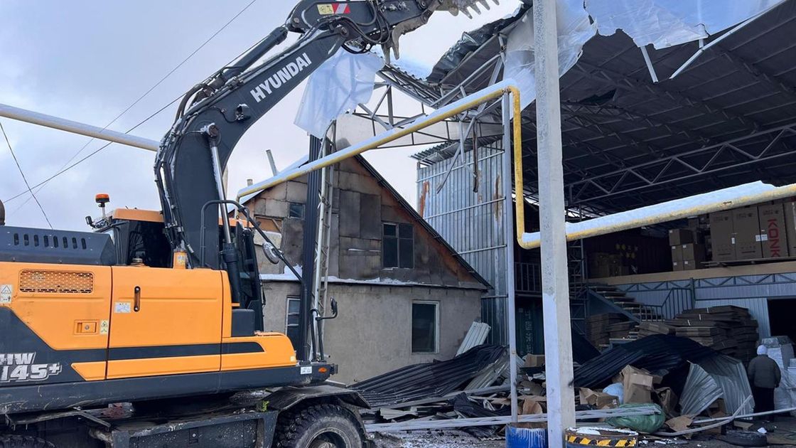 Бұзылып жатқан нысан