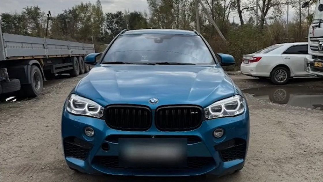 БМВ в Усть-Каменогорске