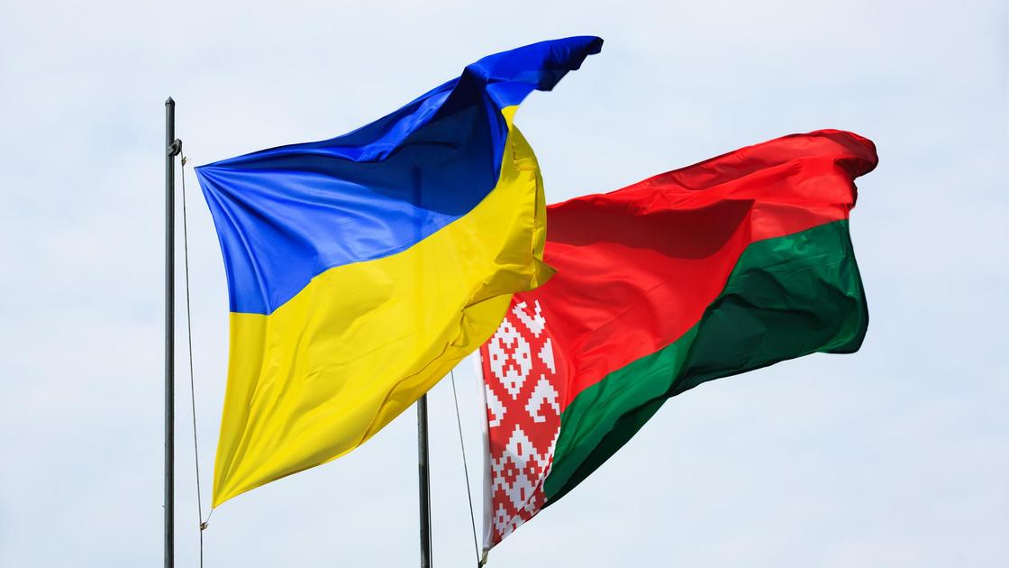 Флаг Беларуси и Украины