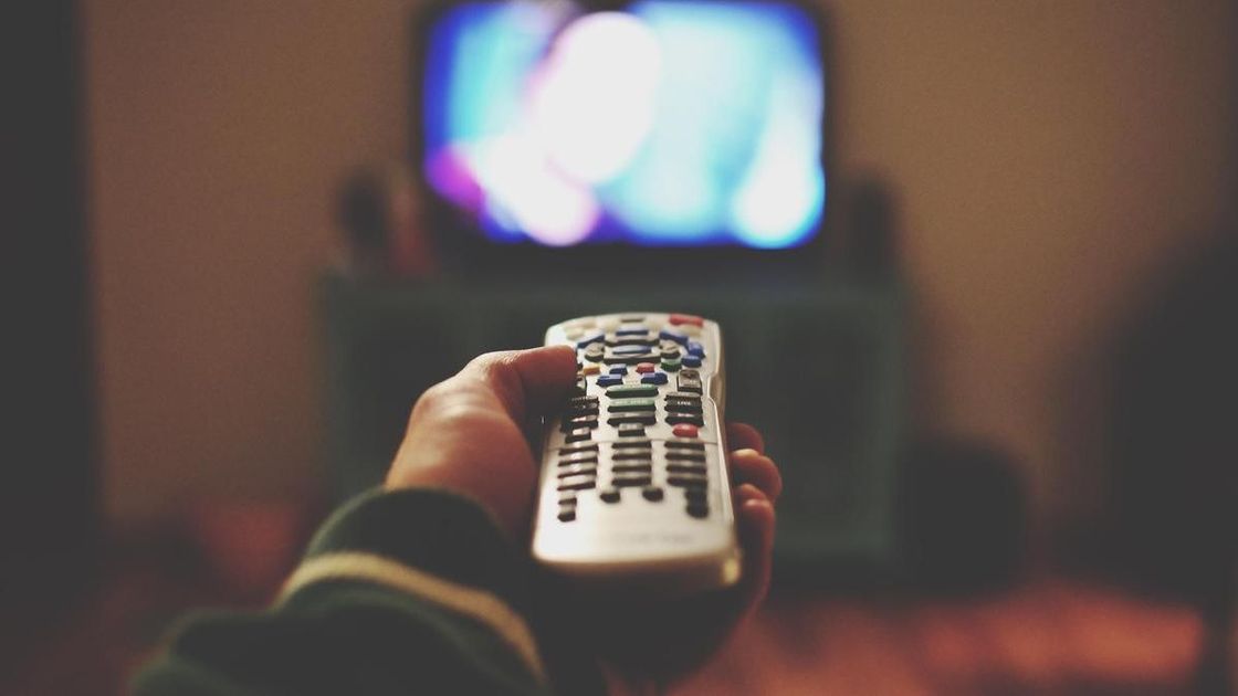 Телевизор пульті