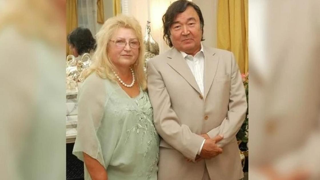 Олжас Сулейменов с супругой Маргаритой
