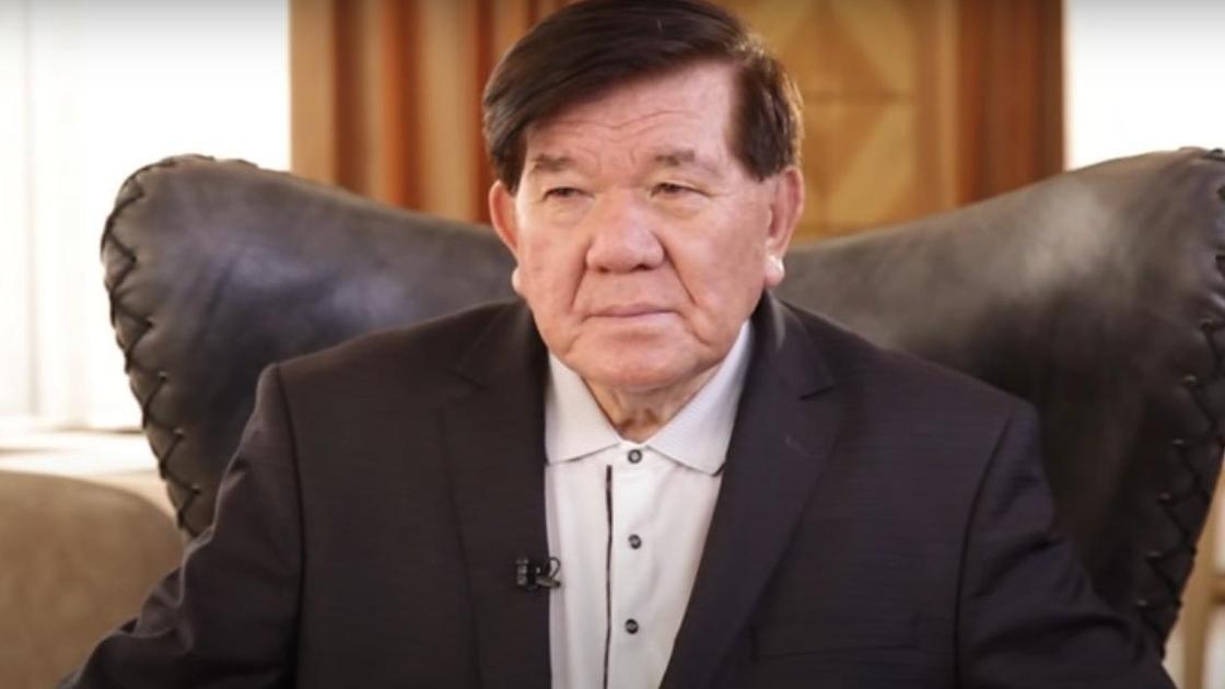 Мухтар Шаханов