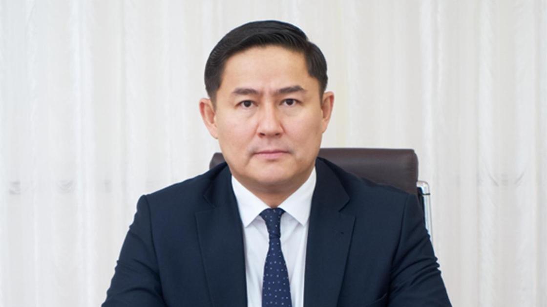 Азамат Есқараев