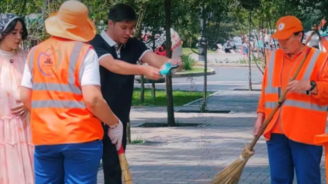 Әлеуметтік эксперимент жасаған блогерлер