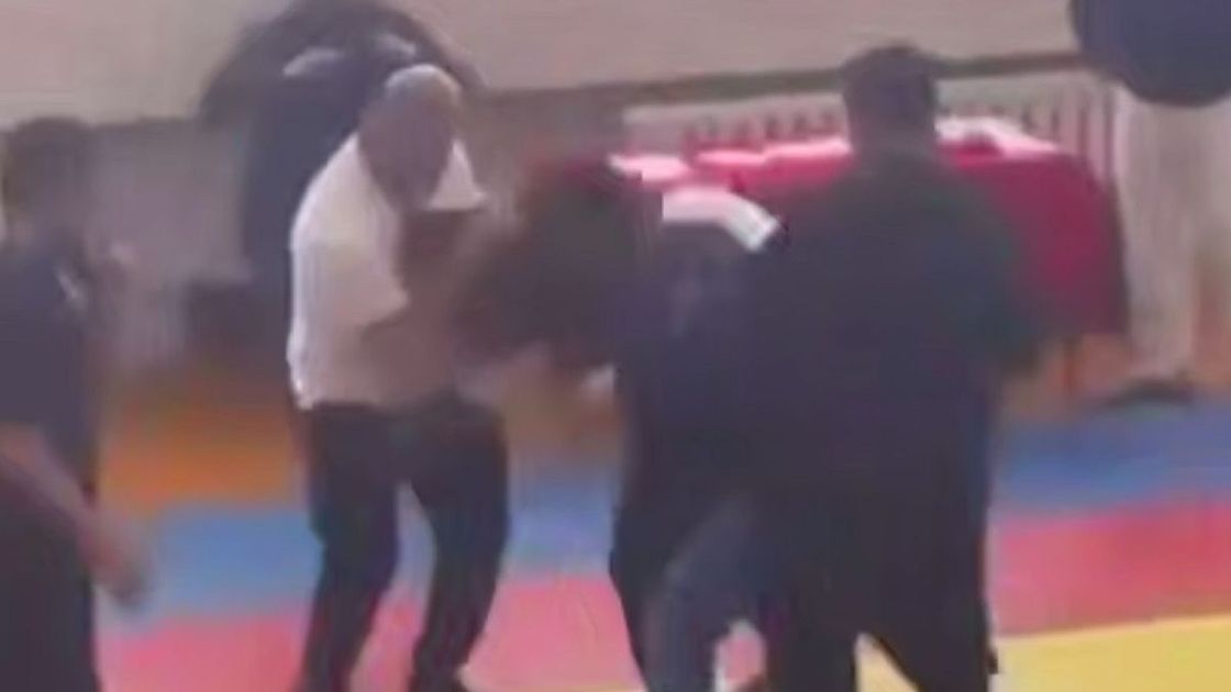 Потасовка между тренерами