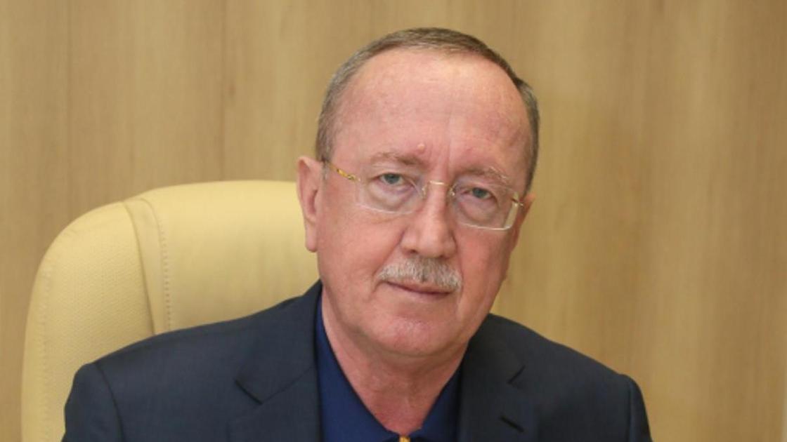 Василий Розинов Василий Розинов