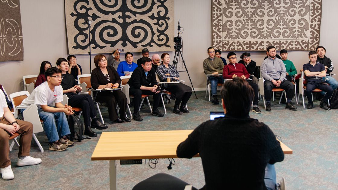 Қазақстанда Big Data & AI бойынша алғашқы қазақ тіліндегі мектеп ашылды