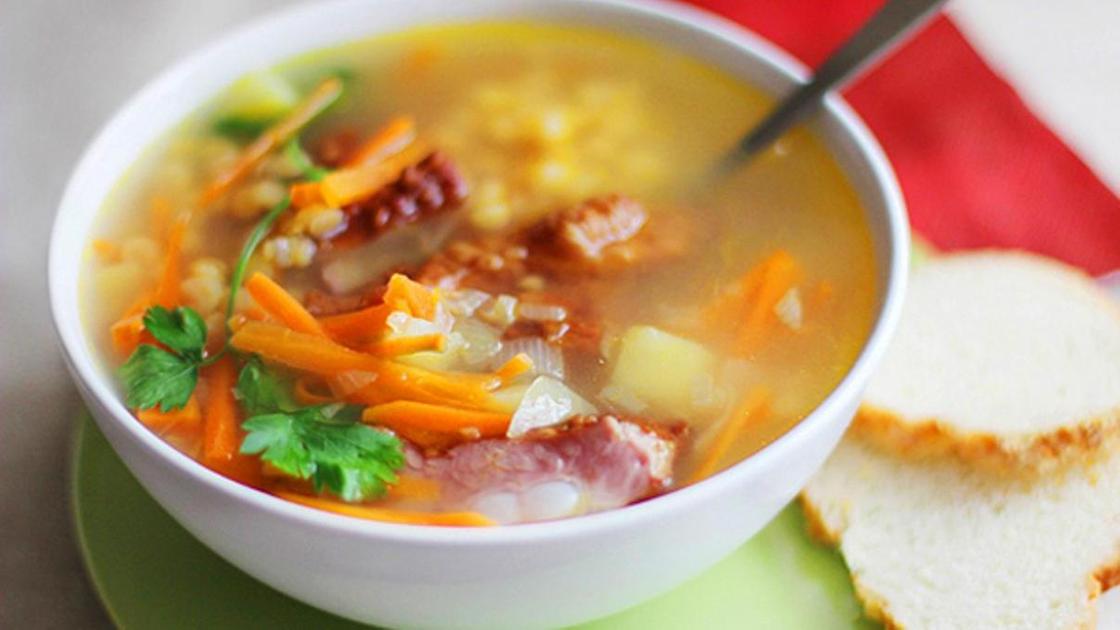 Как варить гороховый суп с копчеными ребрышками Как варить гороховый суп с копчеными ребрышками