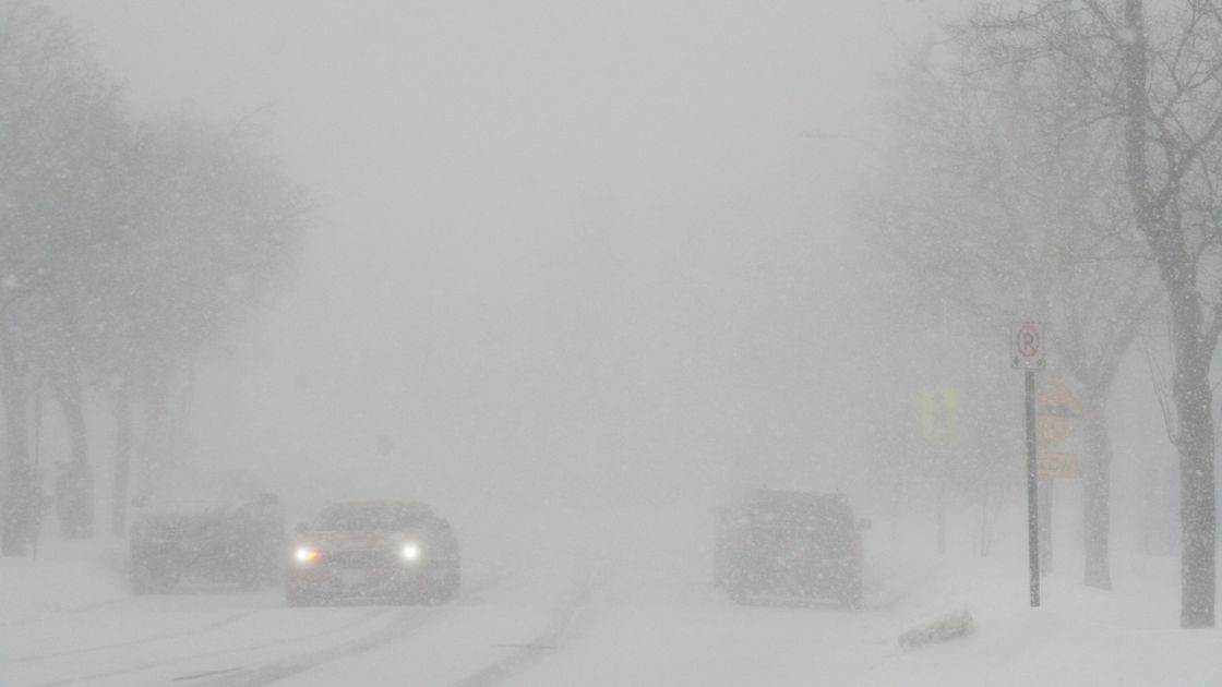 қолайсыз ауа райы