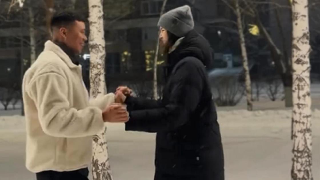 Данияр Алшинов с супругой