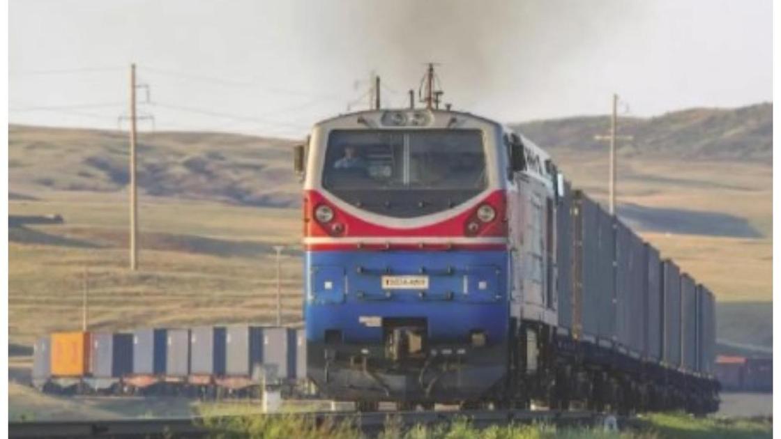 Жолаушылар пойызы