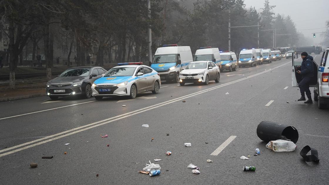 Митинг в Алматы