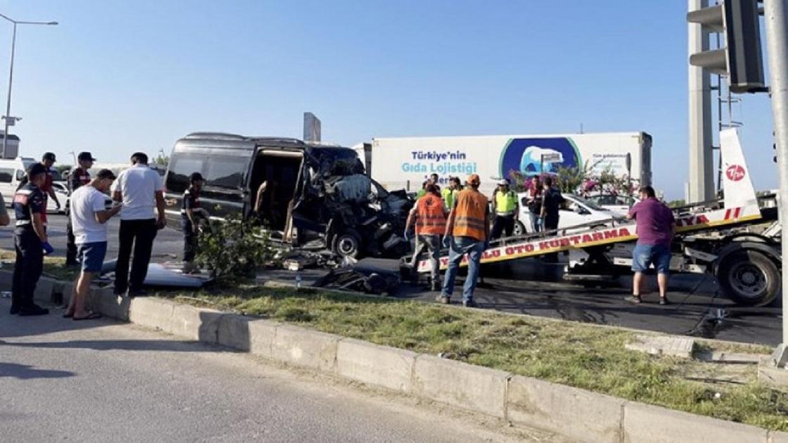 Автомобили попали в аварию